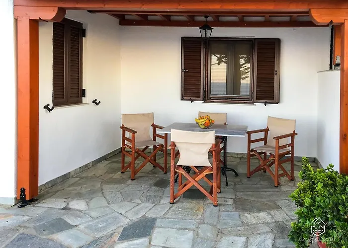 Pantheon Agios Ioannis (Thessaly)